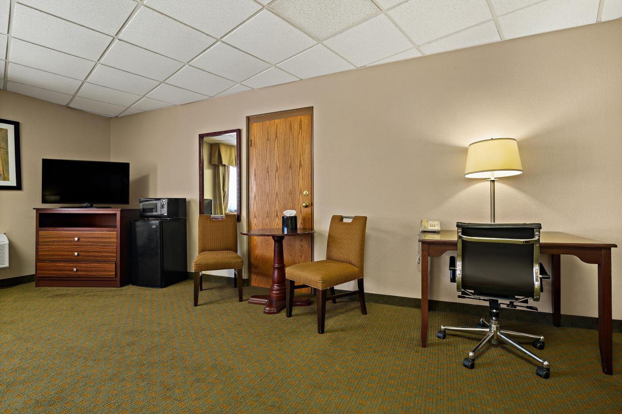 Rodeway Inn McPherson Oda fotoğraf